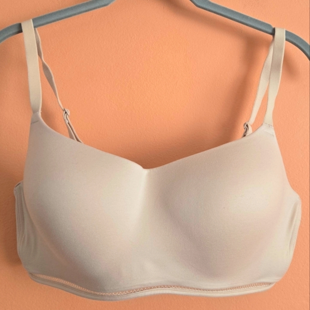 Auden Lightly Lined Wirefree Bra - 34DD - Beige